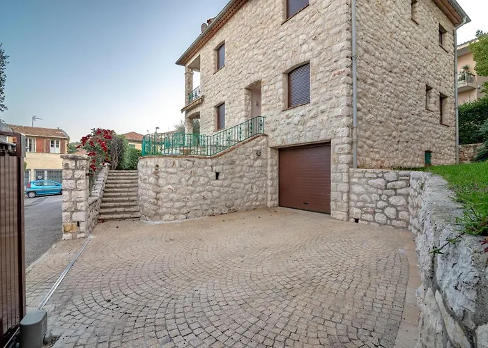 Villa Primavera Splendid Villa With Sea View In Saint-Jean Cap Ferrat